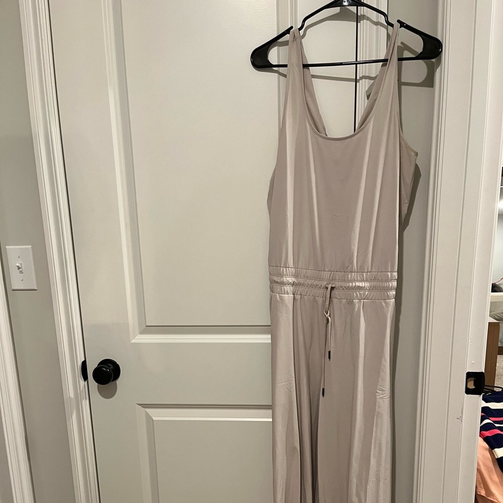 Athleta jumper